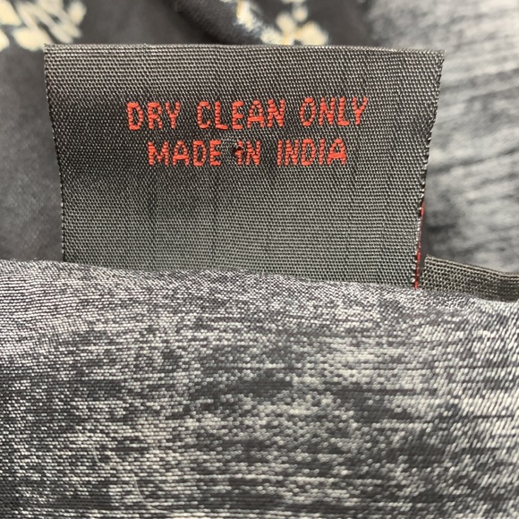 Anora black embroidered sleeveless long duster lightweight open front - Picture 7 of 7